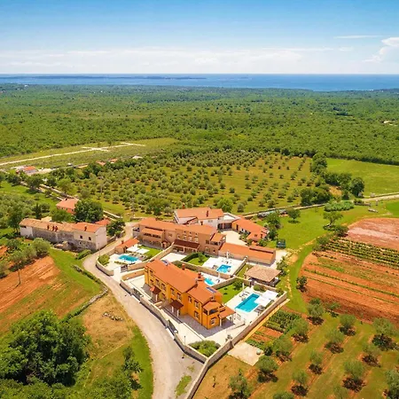 Stunning In Hr-52215 With Wifi Holiday home Vodnjan
