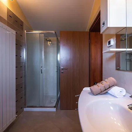 Stunning In Hr-52215 With Wifi * Vodnjan